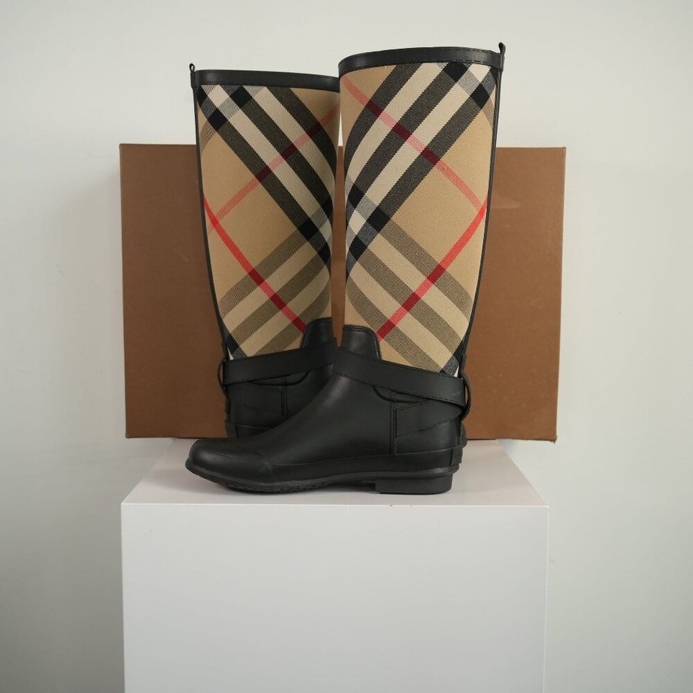 Burberry Simeon Vintage Check Rain Boots Size 37 With Box - Picture 2 of 7